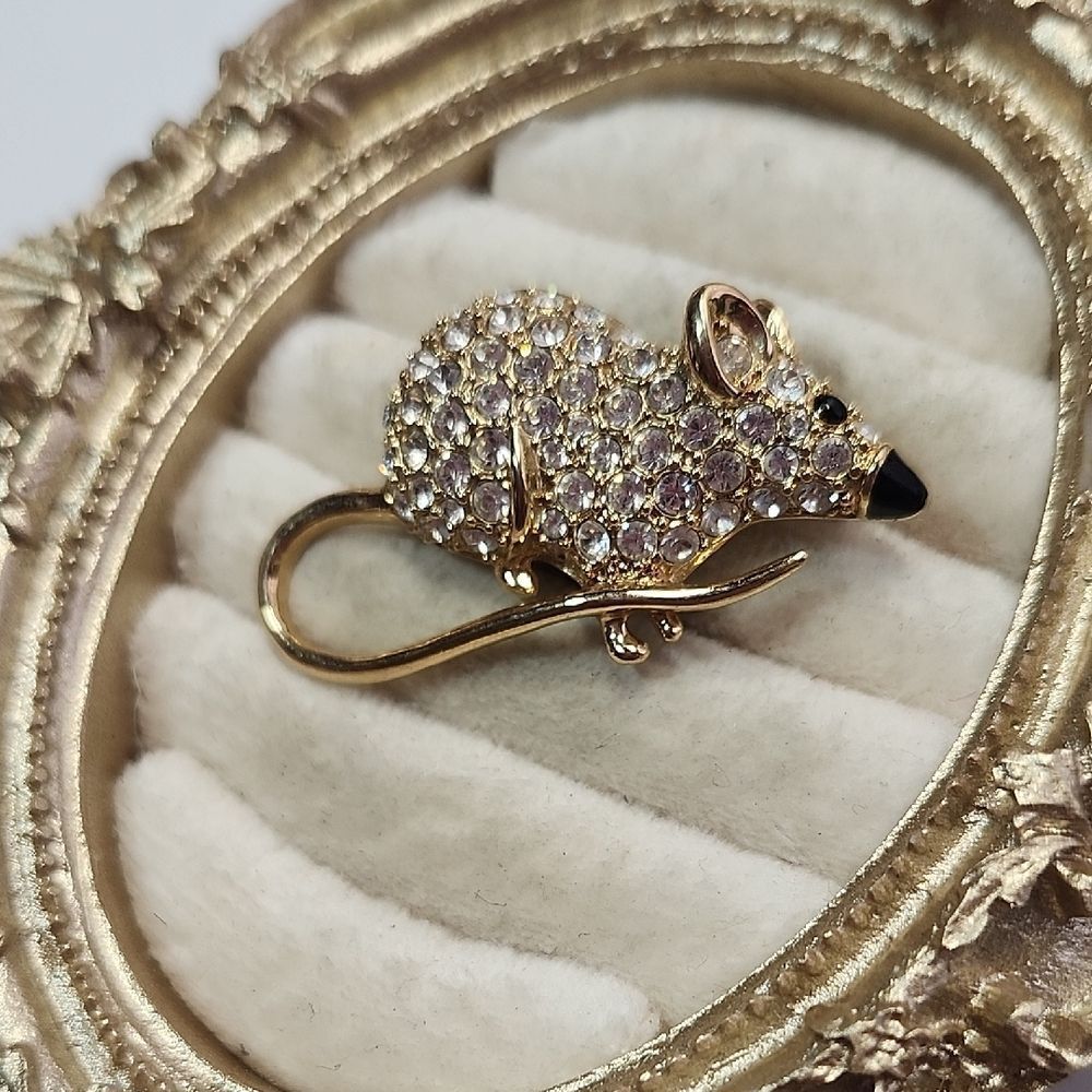 Gold Tone Clear Rhinestone Mouse Brooch
